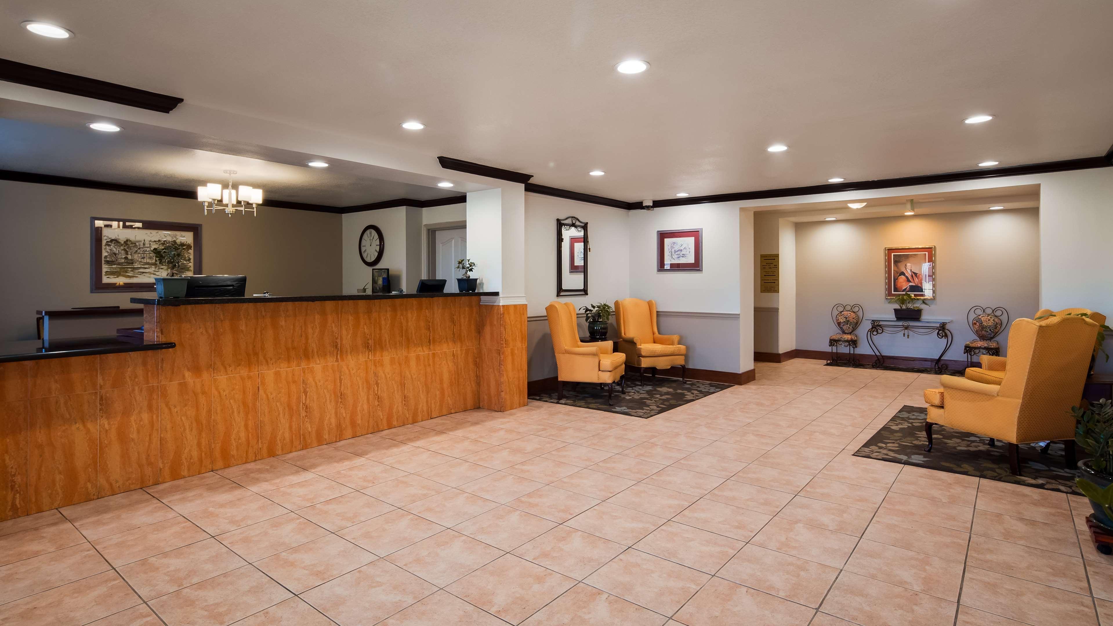 Best Western Plus John Jay Inn & Suites Palmdale Bagian luar foto